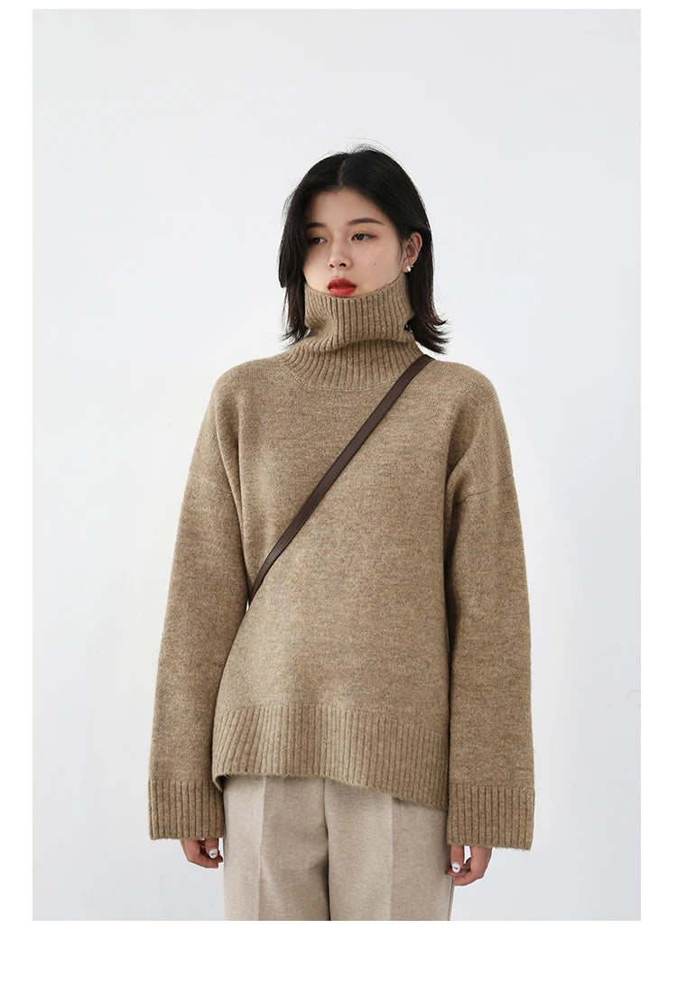 Diva Loose Turtleneck Sweater