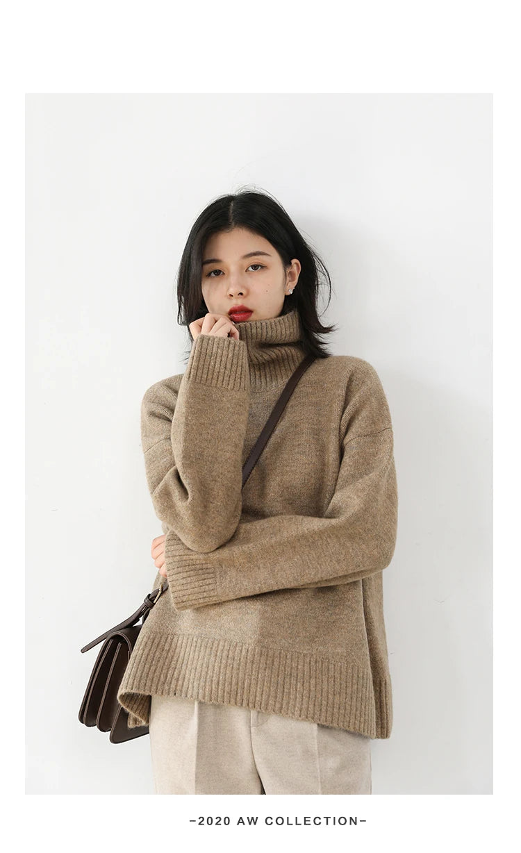 Diva Loose Turtleneck Sweater