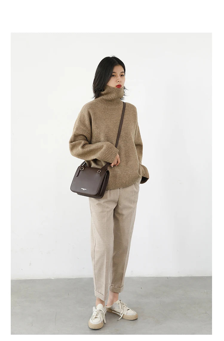 Diva Loose Turtleneck Sweater